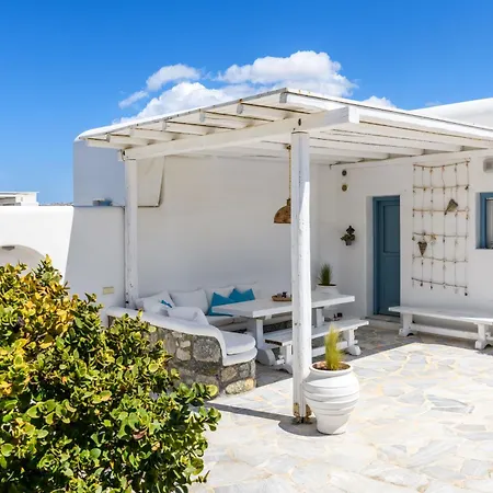 בית נופש Lunar Glastros (Mykonos)